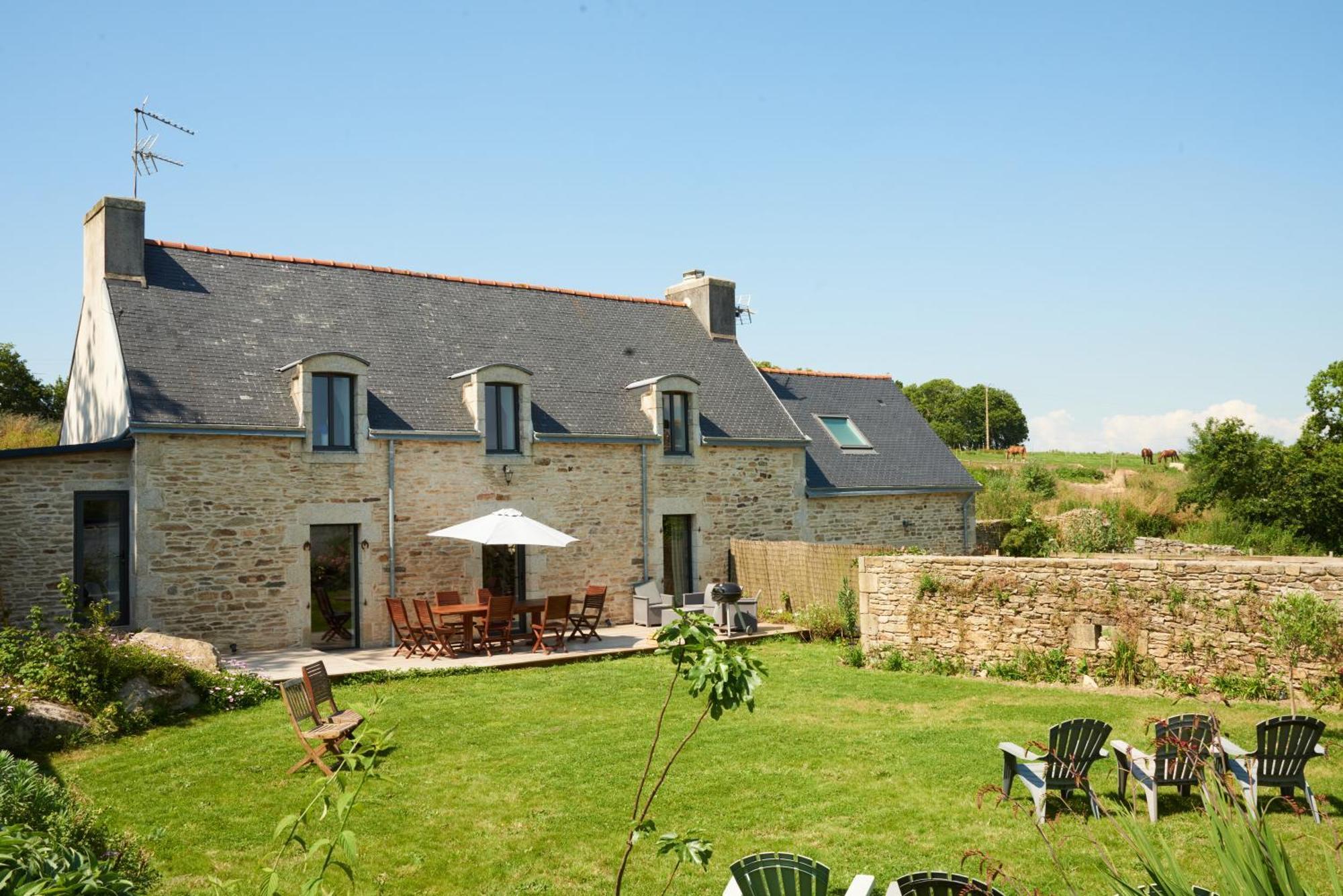 Les Ecuries Du Nevez Villa Ploneour-Lanvern Ngoại thất bức ảnh